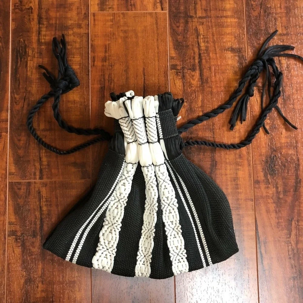 Vintage BoHo Hippie Black & White Small Bagette